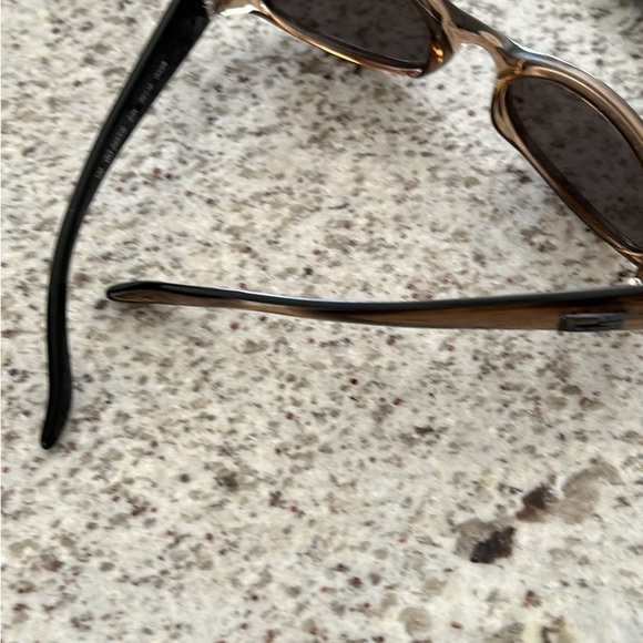 GUCI women’s sunglasses - Picture 2 of 5